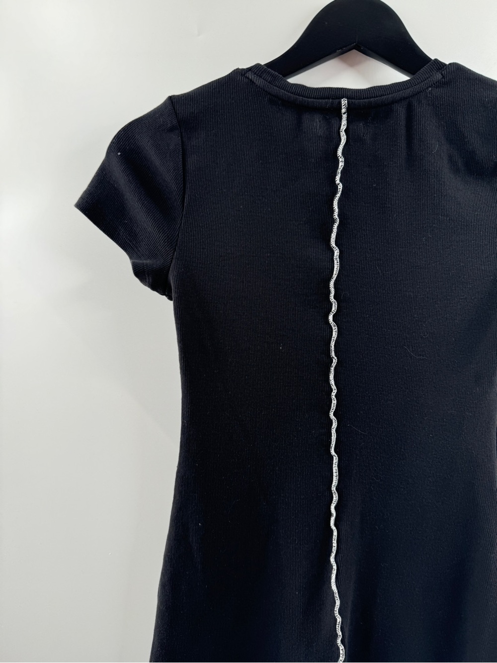 Hollister Black Contrast Stitch Mini Dress – Women's Small Regular - Picture 7 of 8